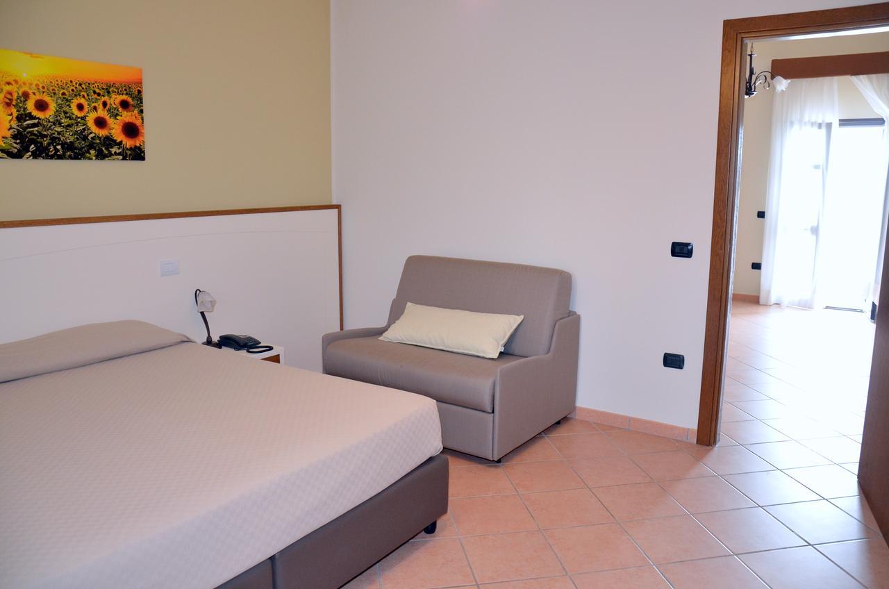 Tenuta Caradonna Lequile Esterno foto