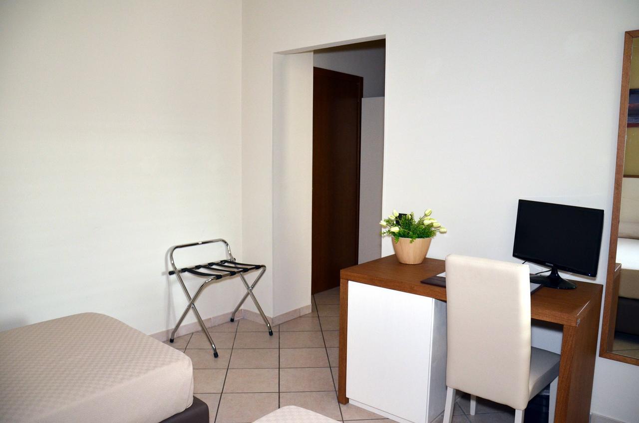 Tenuta Caradonna Lequile Esterno foto